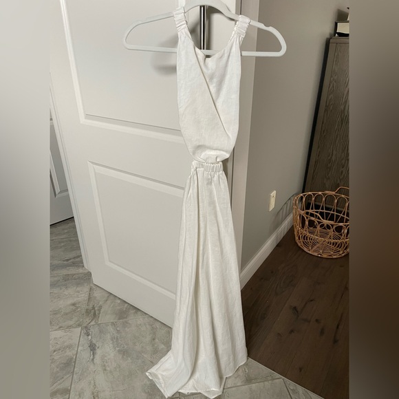 SIR the label Women’s White Alena Cross Over Maxi Dress. Sz 0 - Picture 4 of 10